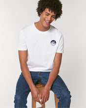 Lade das Bild in den Galerie-Viewer, BIO-T-SHIRT "WHALE" STICKEREI - UNISEX