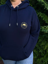 Lade das Bild in den Galerie-Viewer, HOODIE "SUNSET" STICKEREI - UNISEX