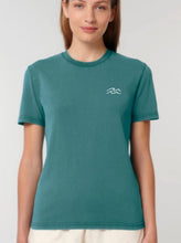 Lade das Bild in den Galerie-Viewer, BIO-T-SHIRT &quot;WAVE&quot; STICKEREI - VINTAGE TURQUOISE UNISEX
