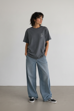 Lade das Bild in den Galerie-Viewer, Overzized Heavy Cotton „Stay Salty“
